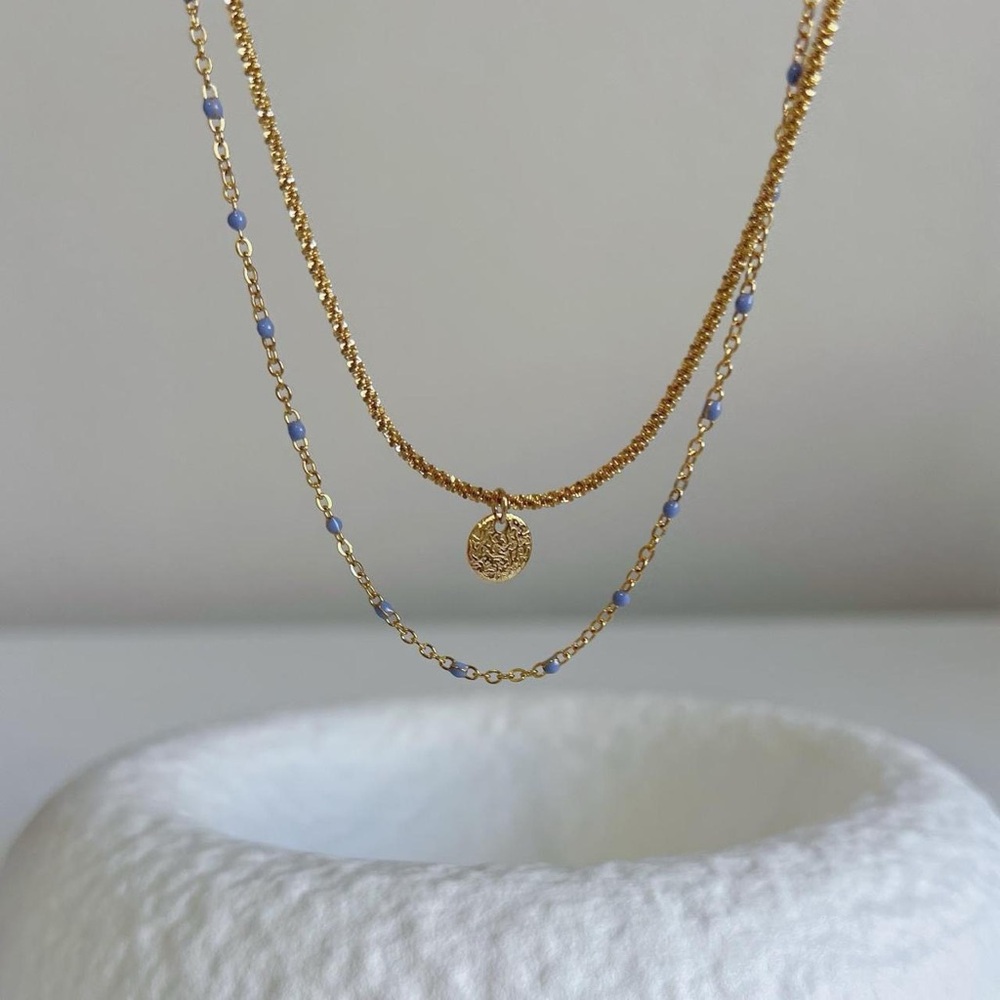 Radiant Gold and Sapphire Pendant Necklace